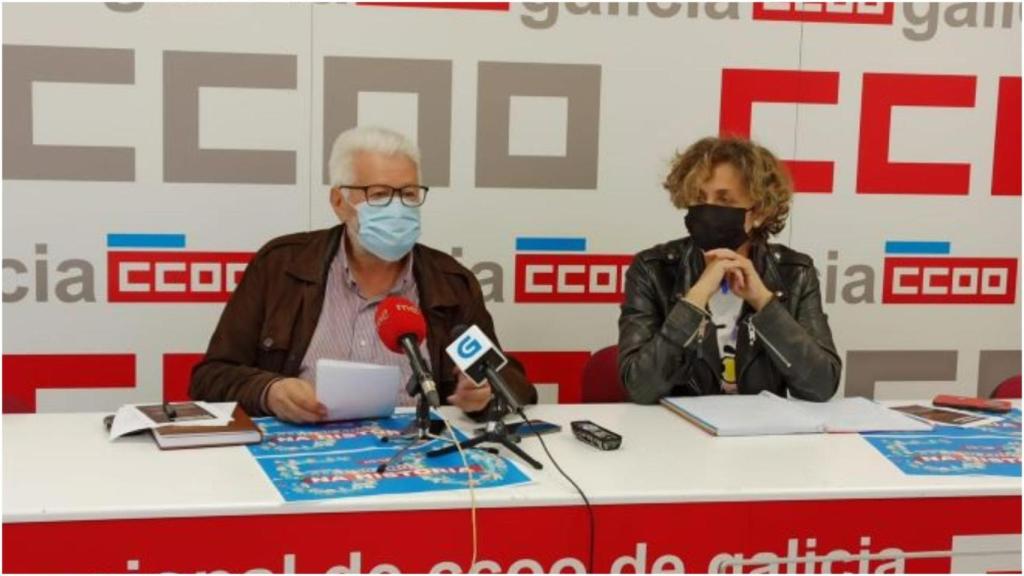 El presidente de la Fundación 10 de Marzo, Xan María Castro, y la secretaria xeral de Comisións Obreiras, Amelia Pérez,en rueda de prensa