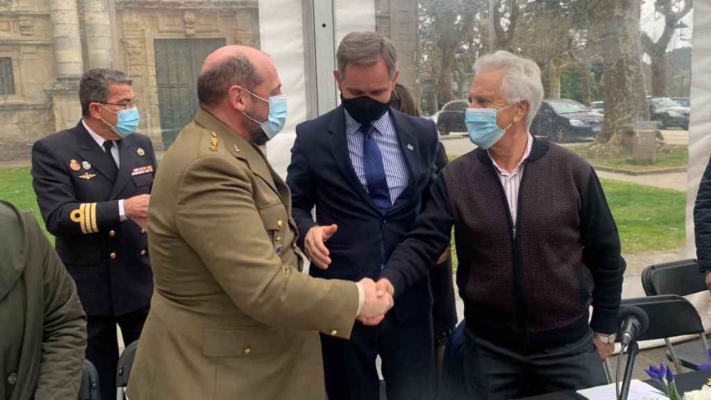 Acuerdo entre Defensa y Concello de Poio para la cesión de la Isla de Tambo.