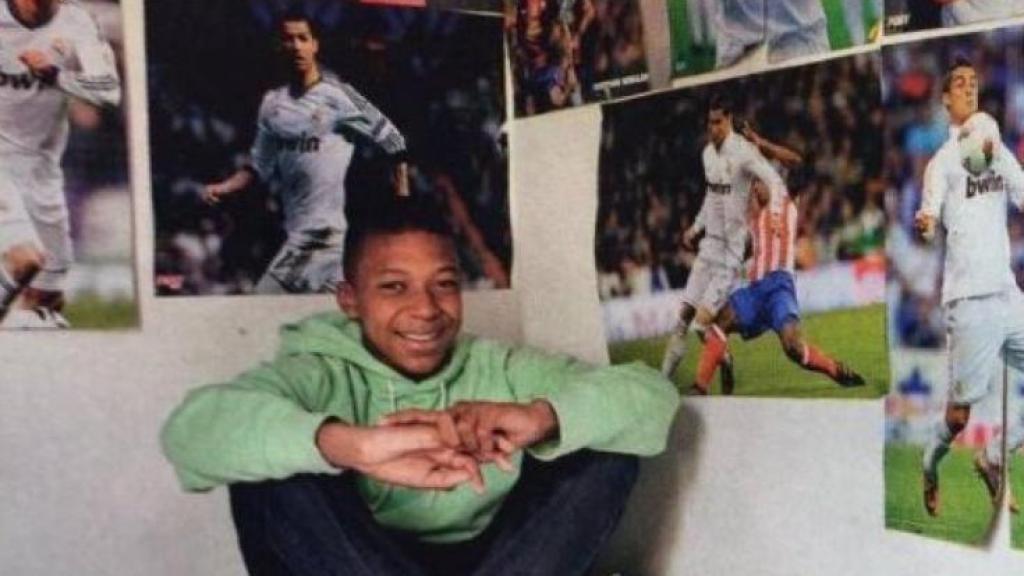 Mbappé, en su habitación de niño