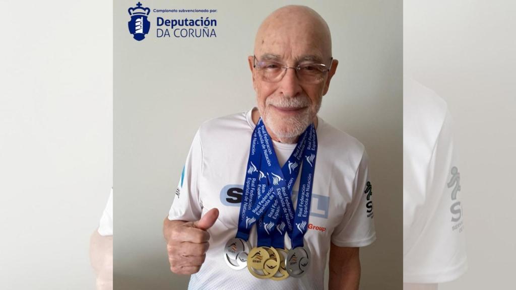 Ramón Folch logró cuatro medallas en el XXVII Campeonato de España de Natación Máster.