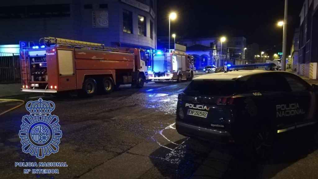 Imagen del operativo en el incendio.