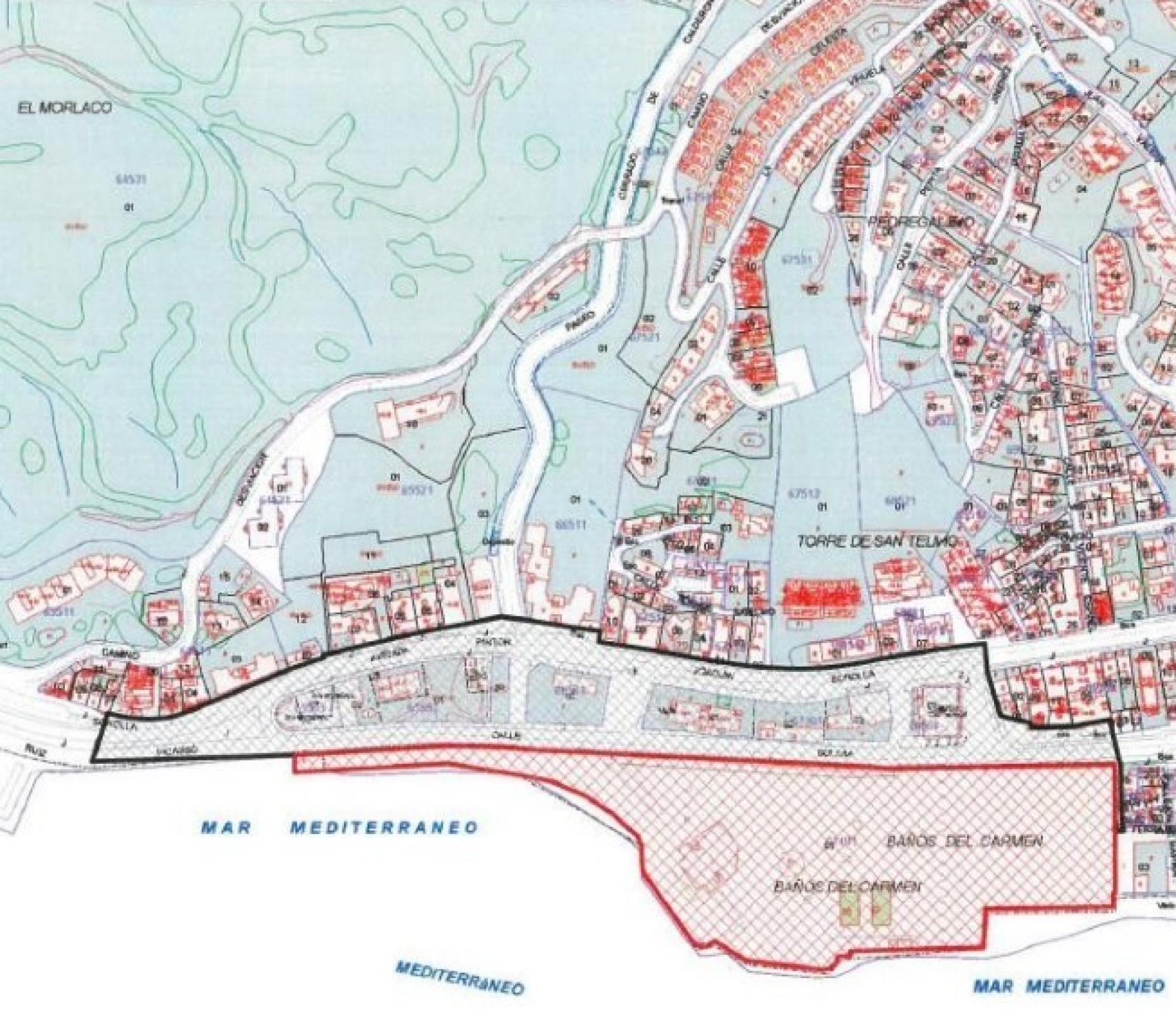 Zona de la delimitación de protección del futuro BIC de los Baños del Carmen.
