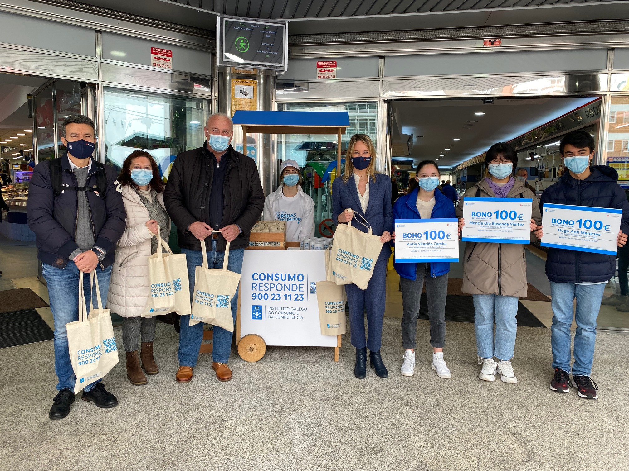 Marta Fernández-Tapias participó en las actividades desarrolladas en Vigo con motivo del Día Mundial de los Derechos de las Personas Consumidoras.