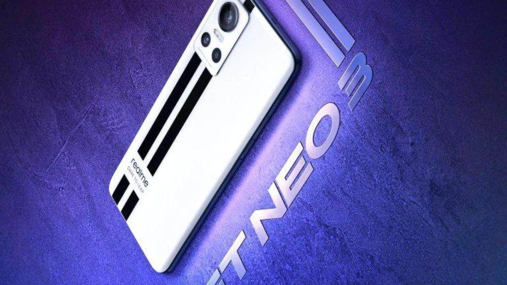 realme GT Neo 3 en blanco
