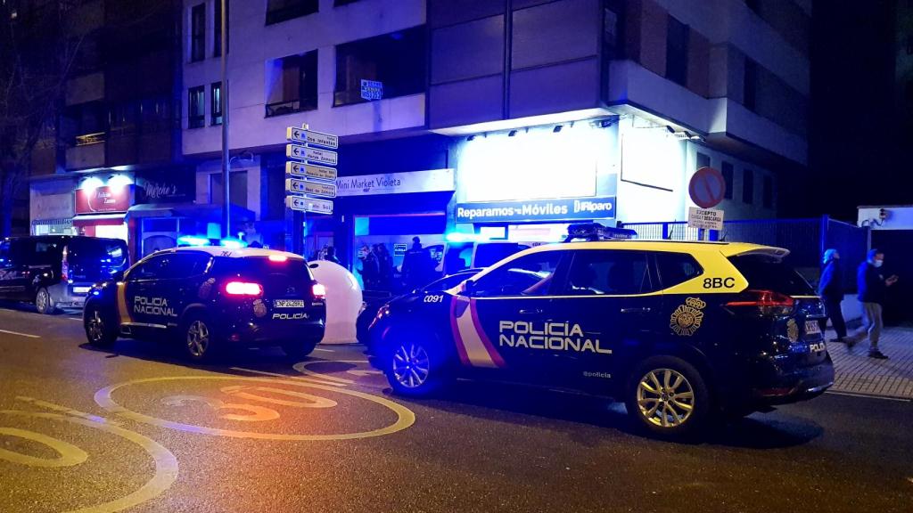 Policía Nacional Zamora de noche