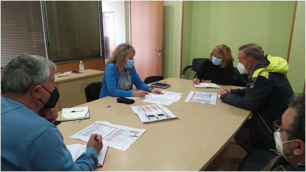 Reunión con la vecindad de Chanteiro.