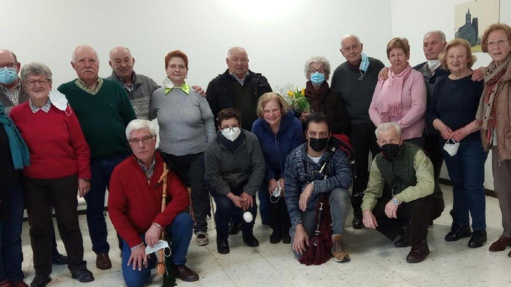 Alumnado de la clase de música de la UNED Sénior de A Coruña.