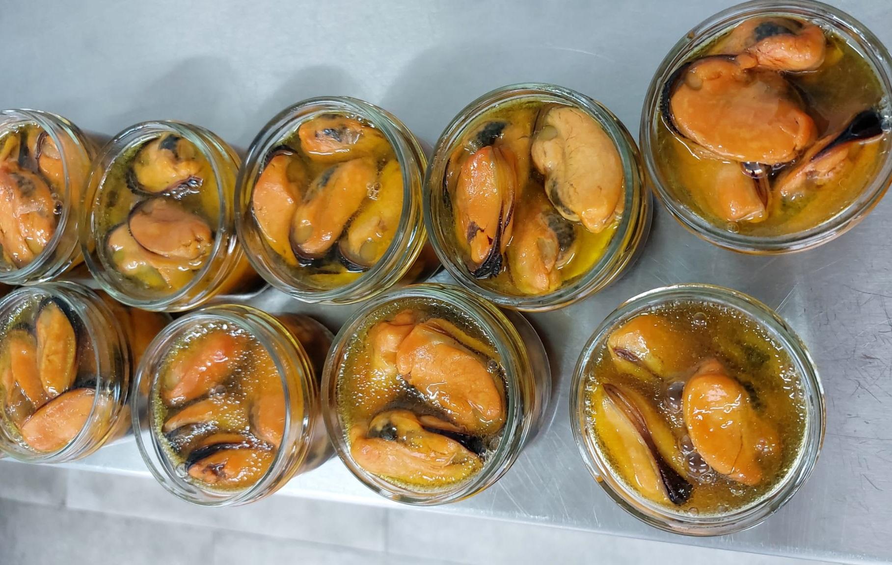 Mejillones de Los Sabores del Camino en los tarros de cristal (Cedida).