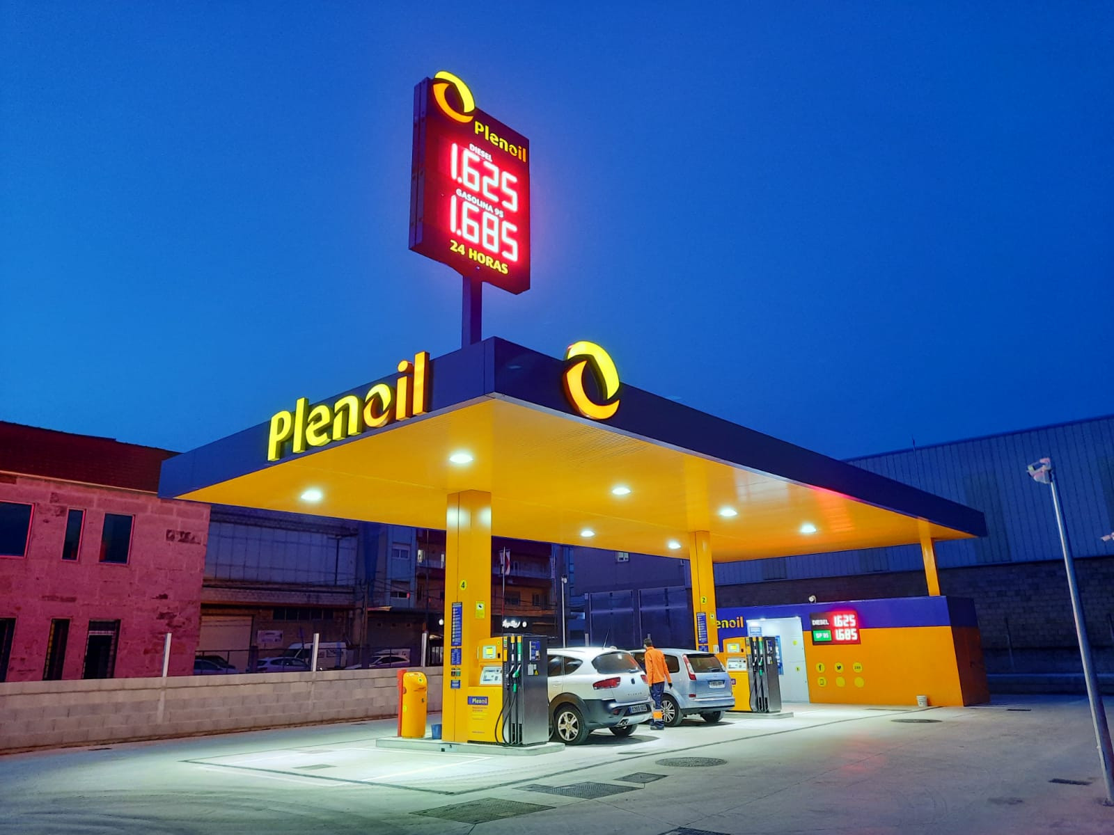 Una de las estaciones de Plenoil en Vigo.