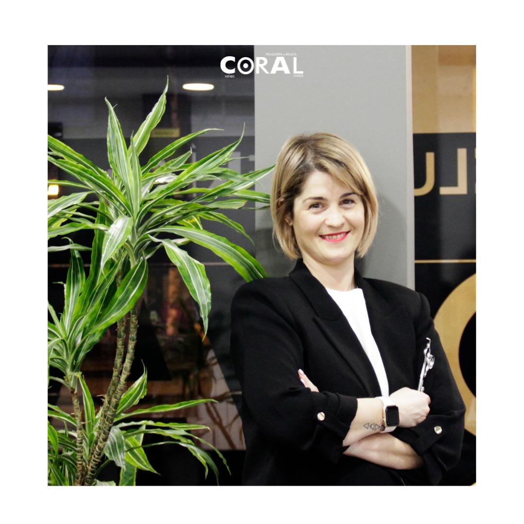 Virgina Corral, fundadora y jefa de Coral Salón.