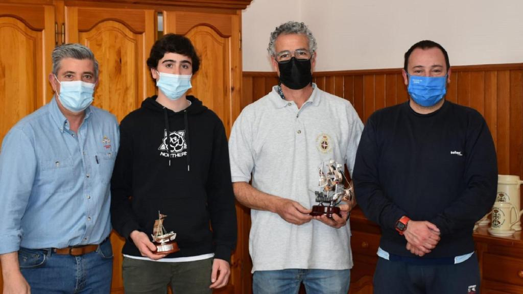 Los ganadores del trofeo Almirante Jefe del Arsenal-Memorial Carlos Pardo.