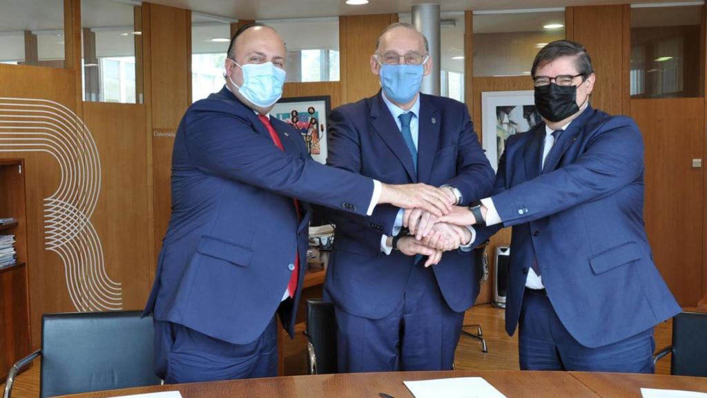 Alfredo Ramos, Manuel Reigosa y Julio Abalde.