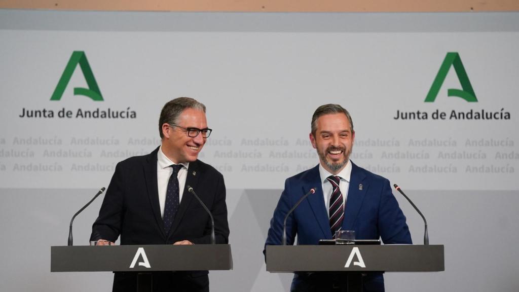 Elías Bendodo y Juan Bravo en una imagen de archivo.