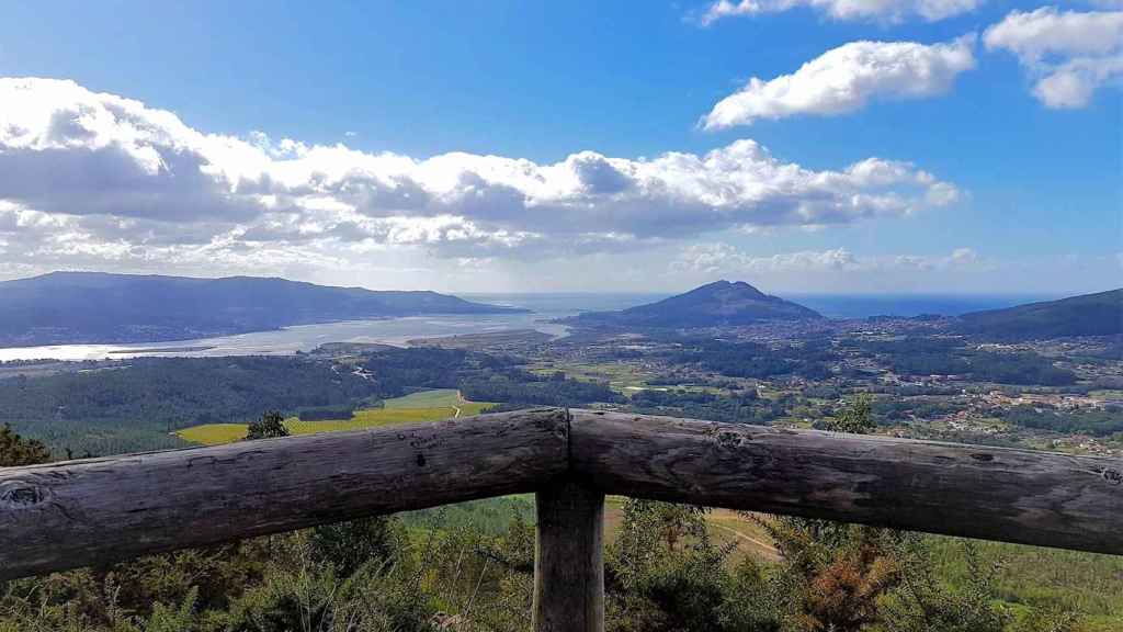 Panorámica Mirador do Niño do Corvo.
