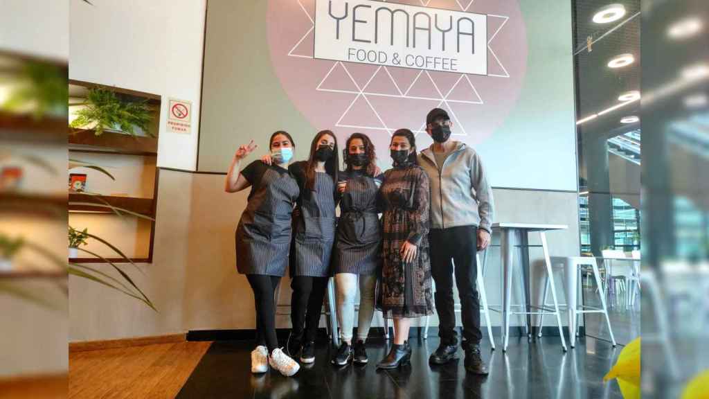 Equipo de Yemayá en A Laxe, Vigo.