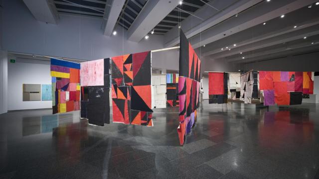 Vista de la exposición de Teresa Lanceta en el MACBA. Foto: Miquel Coll