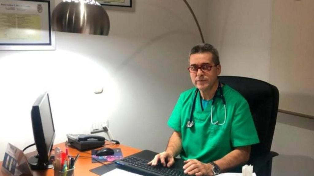 El candidato a presidir el PP de Santiago Fernando Mayo.