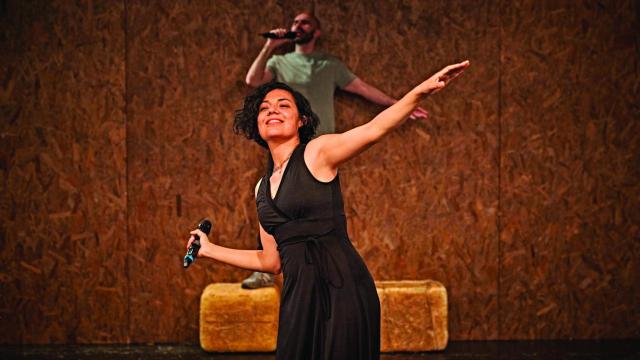 Andrea Soto Moncloa y Daniel Teba en 'El disfraz'