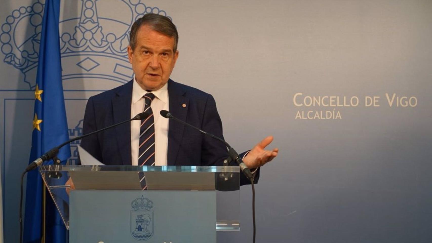 El alcalde de Vigo, Abel Caballero, en rueda de prensa.