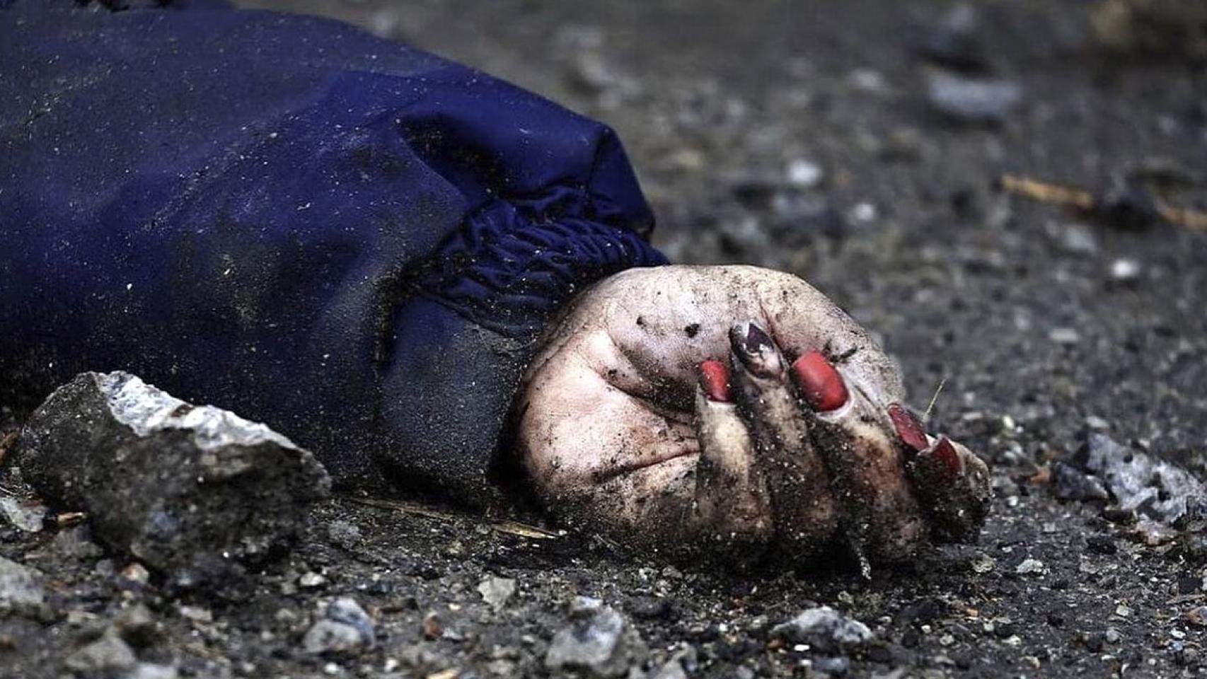 Una víctima de la masacre de Bucha.