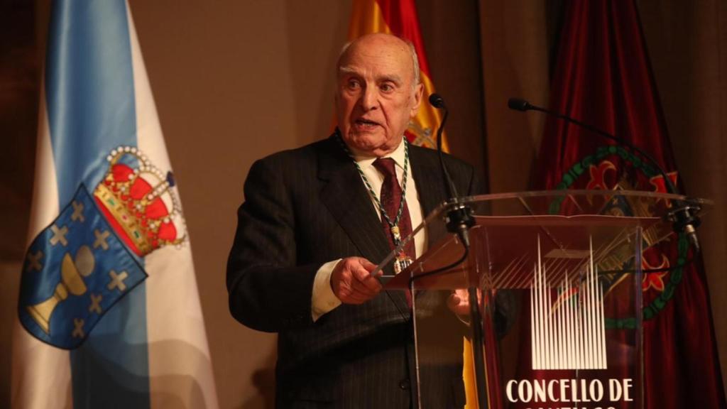 Ramón Castromil en su nombramiento como hijo predilecto de Santiago.