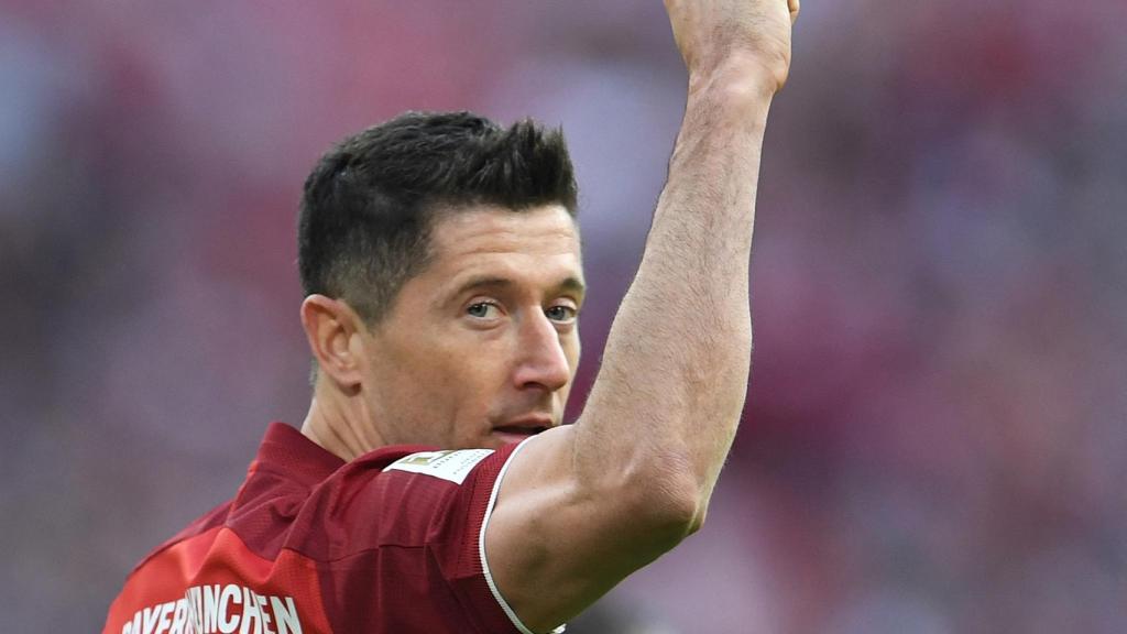 Robert Lewandowski, celebrando un gol con el Bayern Múnich en la temporada 2021/2022