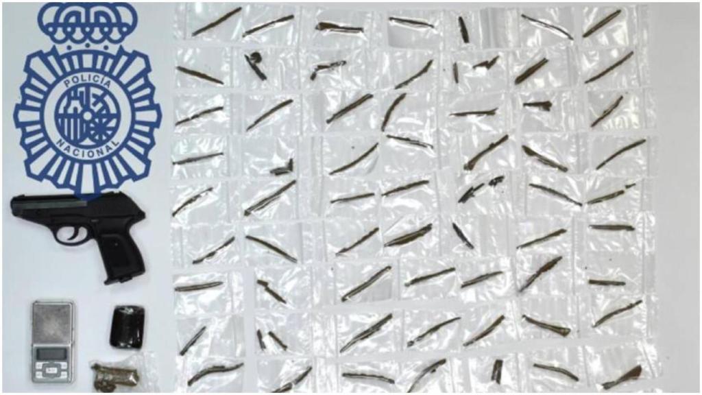 Posturas de hachís preparadas para su venta.