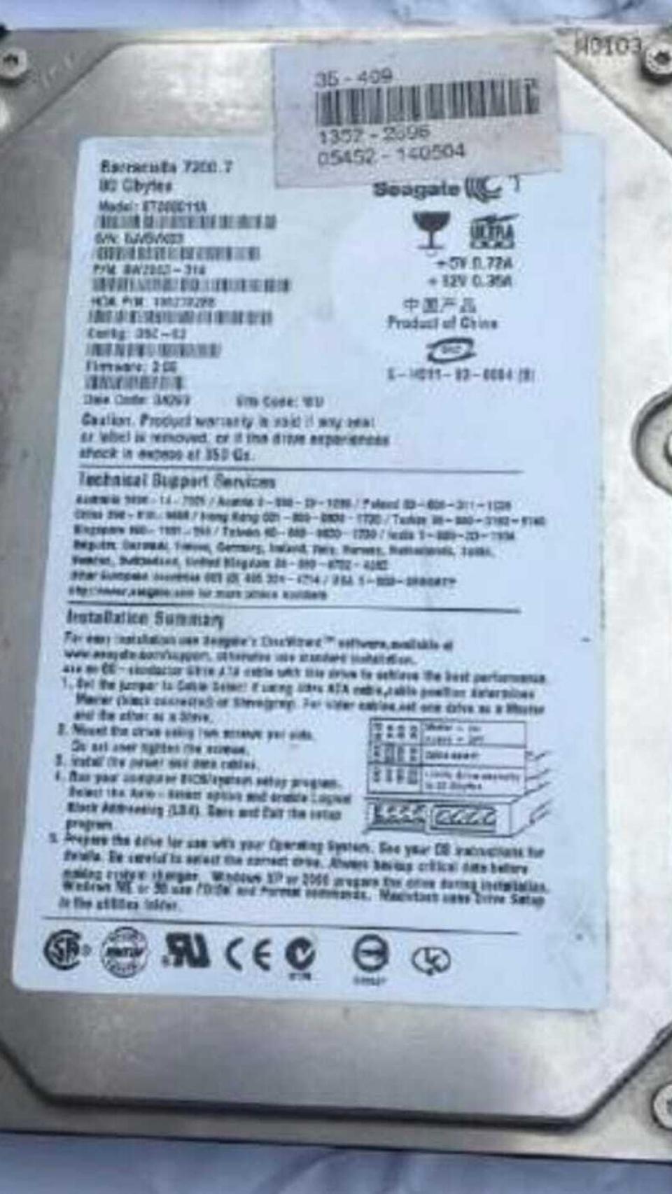 El disco duro del ordenador de sobremesa de Déborah que está analizando la empresa Lazarus Technology.