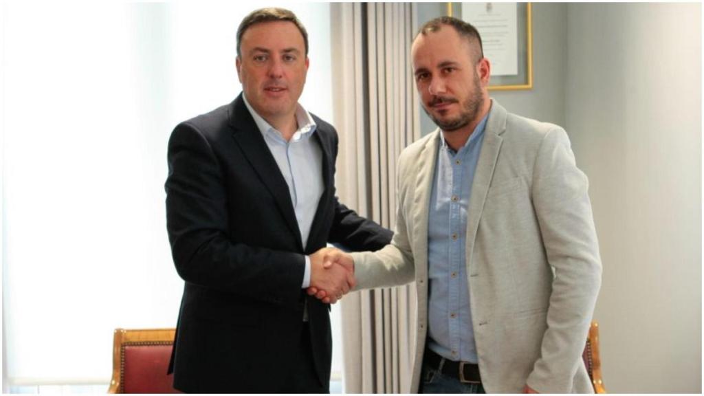 González Formoso y Ladra suscribieron el acuerdo.