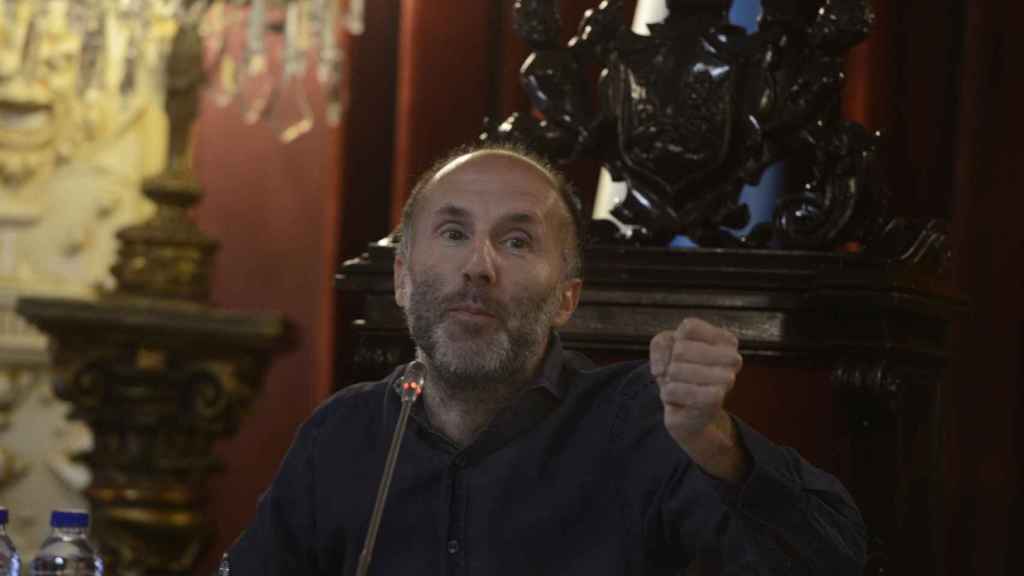 El alcalde de Ourense, Gonzalo Pérez Jácome, durante un pleno en el Concello de Ourense.