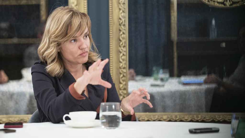 Pilar Alegría durante su entrevista con EL ESPAÑOL.