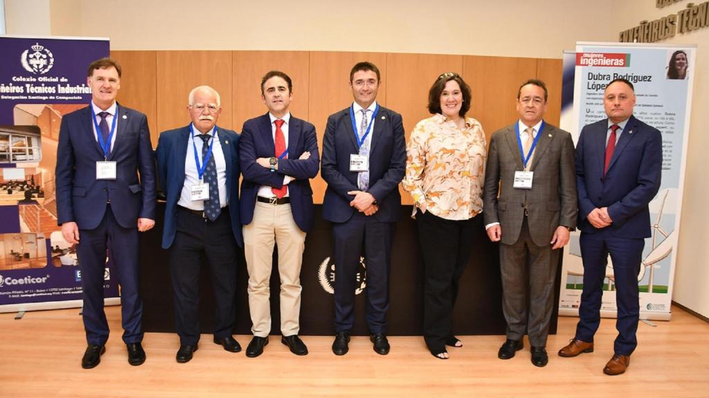 La coruñesa Dubra Rodríguez expone en Mujeres Ingenieras de Éxito de la Uaitie en Santiago