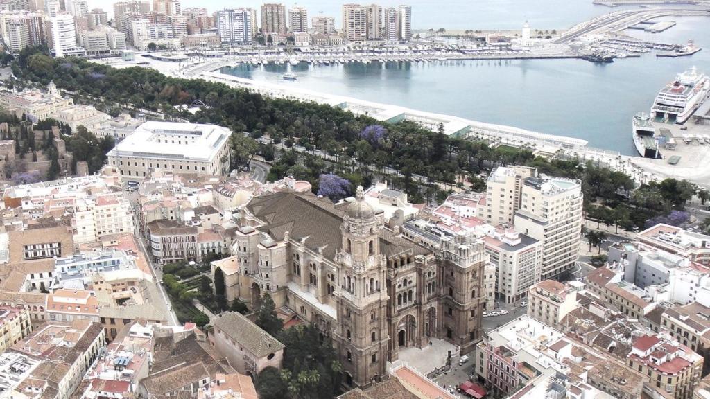 Infografía de la Catedral de Málaga con el nuevo tejado proyectado.