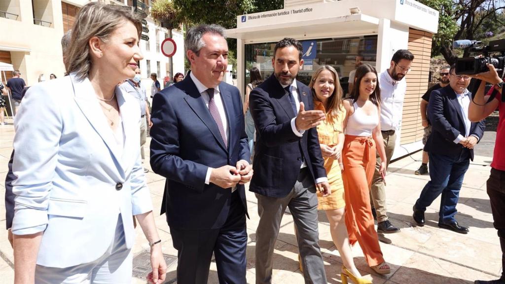 Juan Espadas y Daniel Pérez en una imagen de la pasada campaña autonómica.