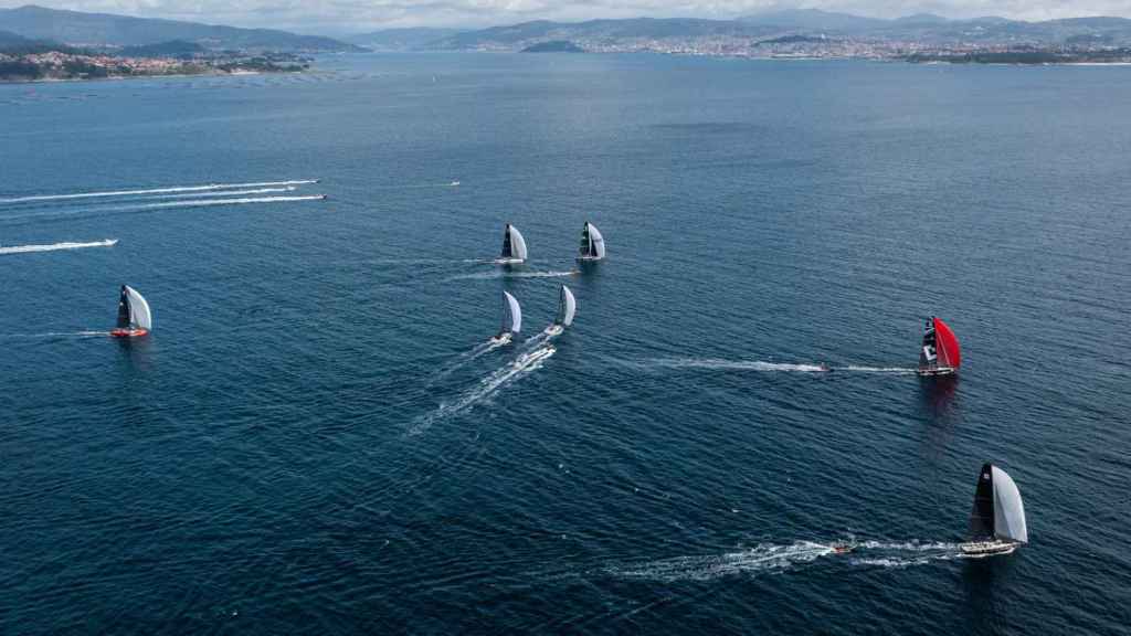 Ensayo de las 52 Súper Series Sailing Week en Baiona.