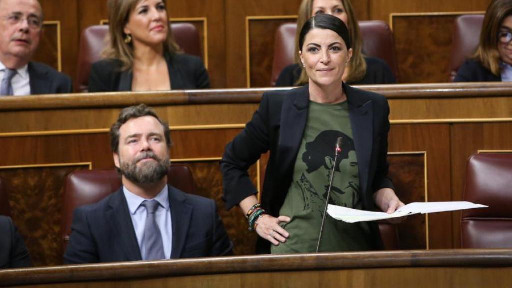 La diputada de Vox Macarena Olona durante la sesión de control al Gobierno.