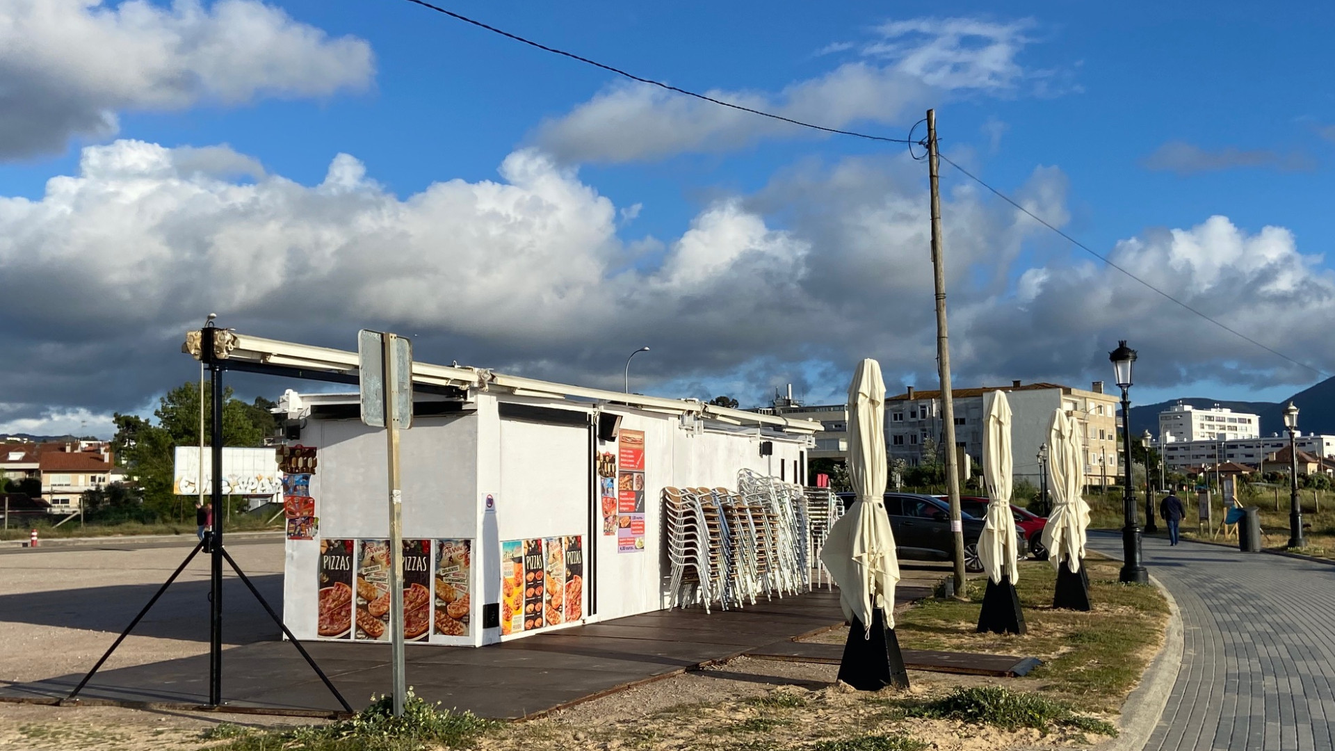 Quiosco de playa preparado en Playa América. Foto: Concello de Nigrán