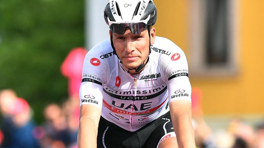 Joao Almeida durante una etapa en el Giro de Italia