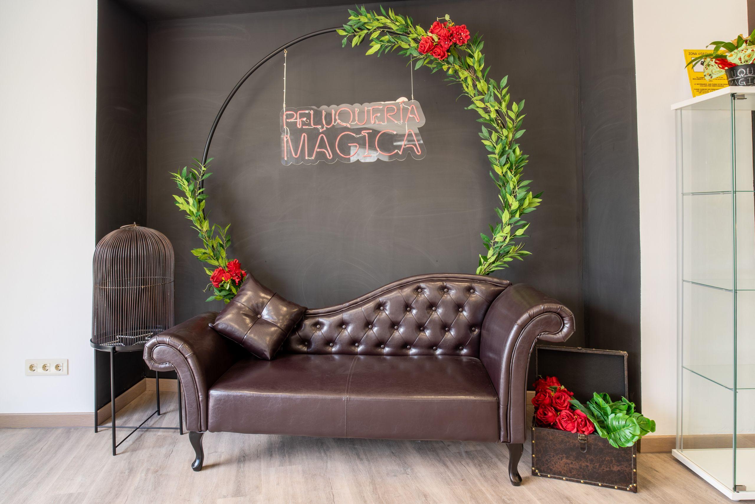 Interior del nuevo local de la Peluquería Mágica. Fotografía: @fer.avendanophoto.