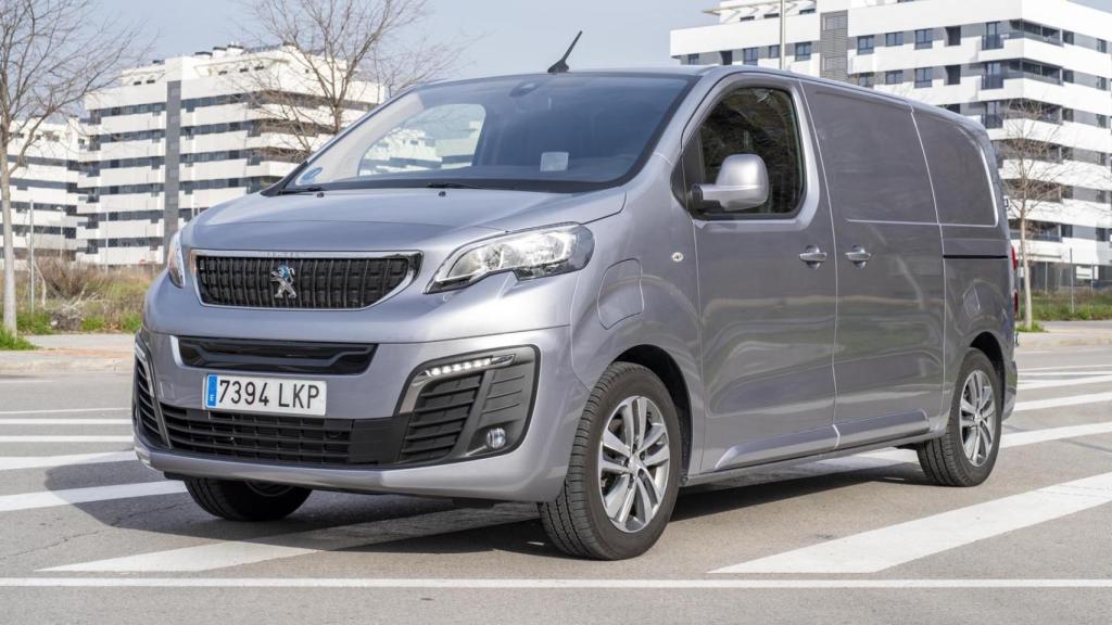Peugeot e-Expert.