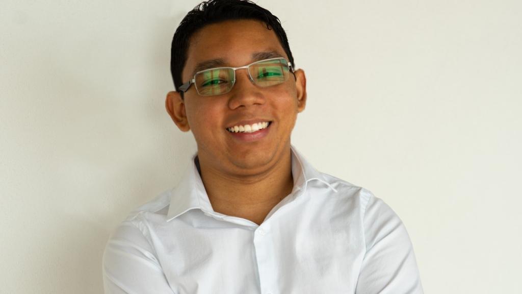 Roberto Morales es COO de la 'edtech' Mangus.