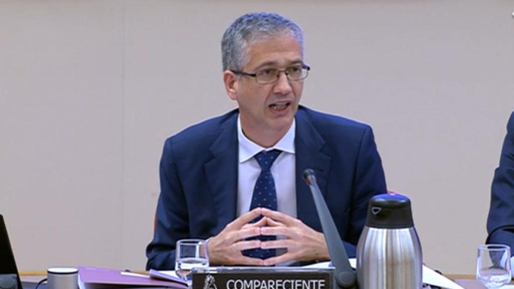 El gobernador del Banco de España, Pablo Hernández de Cos, en el Congreso.
