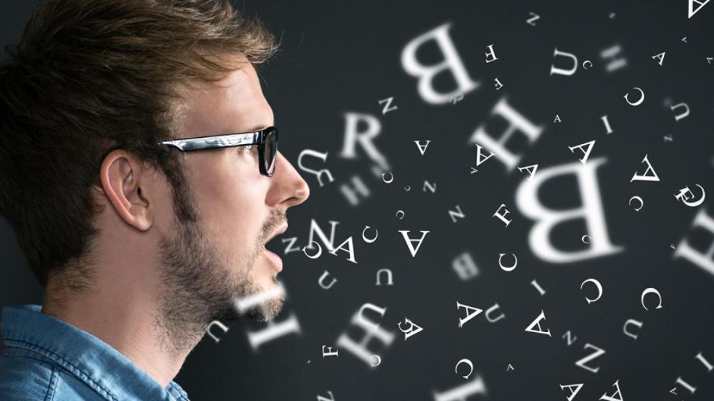 La ULE abre sus cursos de verano con una jornada sobre patología de la voz y entrenamiento vocal.