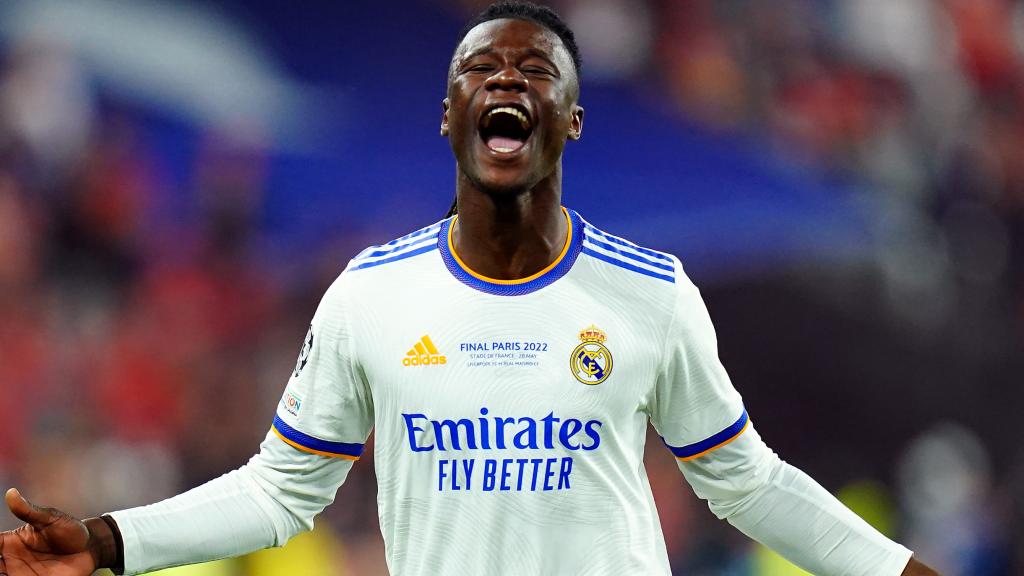 Eduardo Camavinga, celebrando La Decimocuarta del Real Madrid