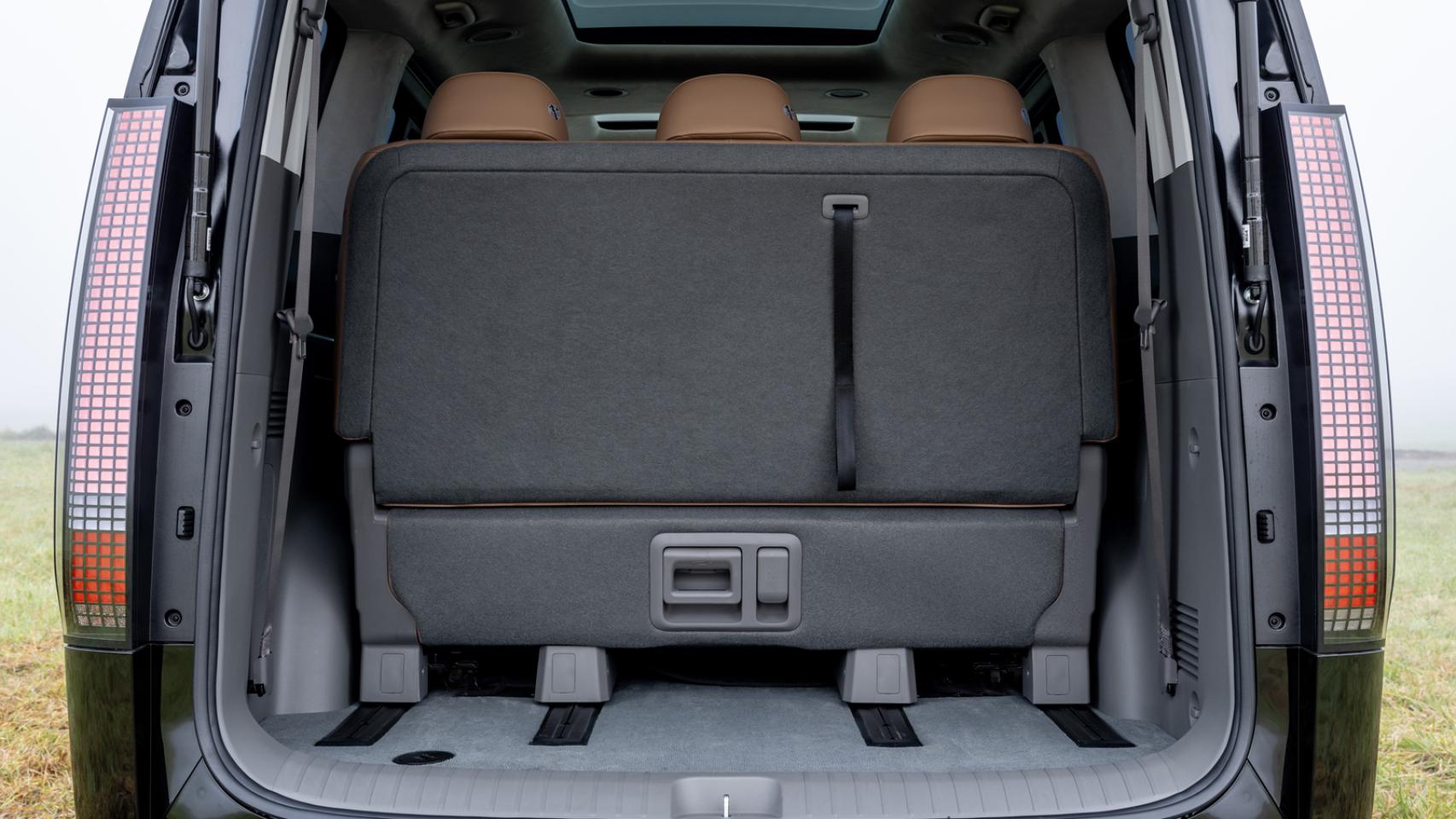 Hyundai Staria: el monovolumen de 7 y 9 plazas con el diseño más original