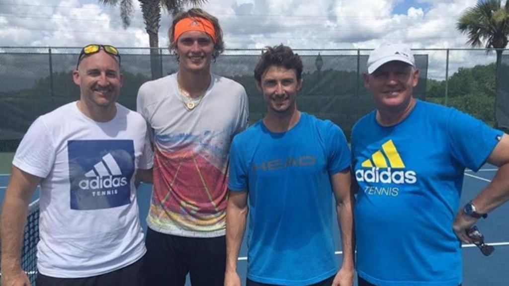 Imagen de los tiempos de Juan Carlos Ferrero en el equipo de Zverev