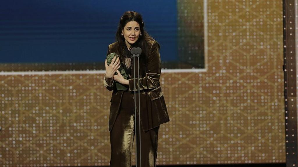 Belén Funes recogiendo su Goya por La hija de un ladrón