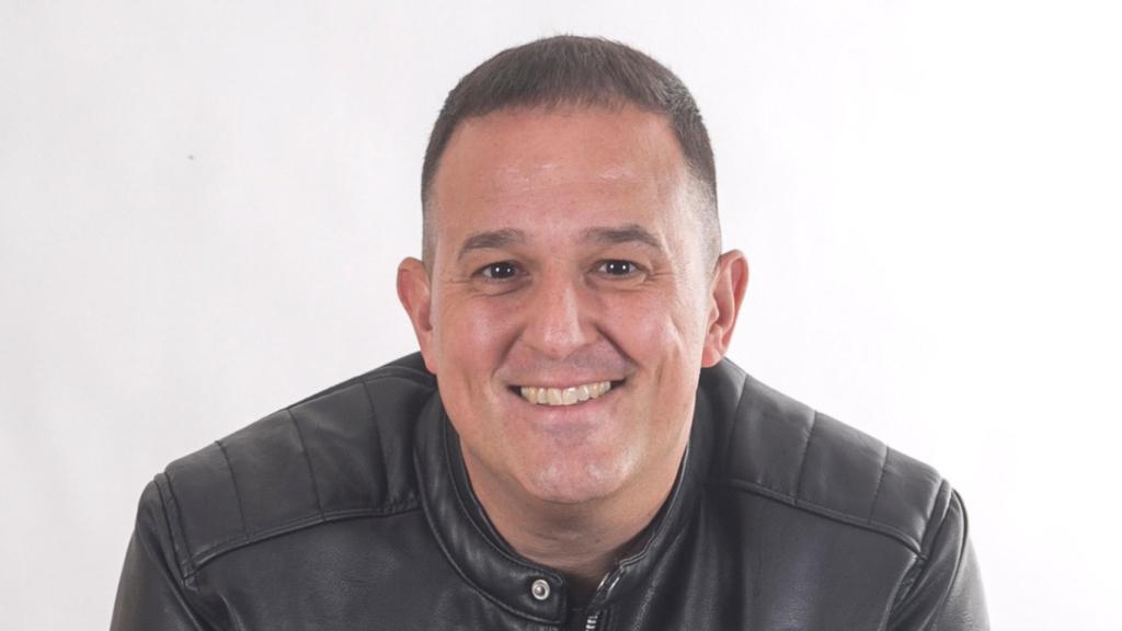 Jovi Lozano-Seser, ganador de la XXVII edición del Premi Enric Valor de la Diputación de Alicante