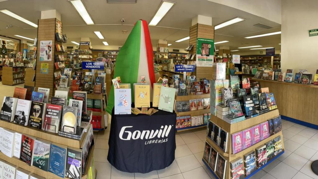 Cuadernos Rubio en una librería mexicana.