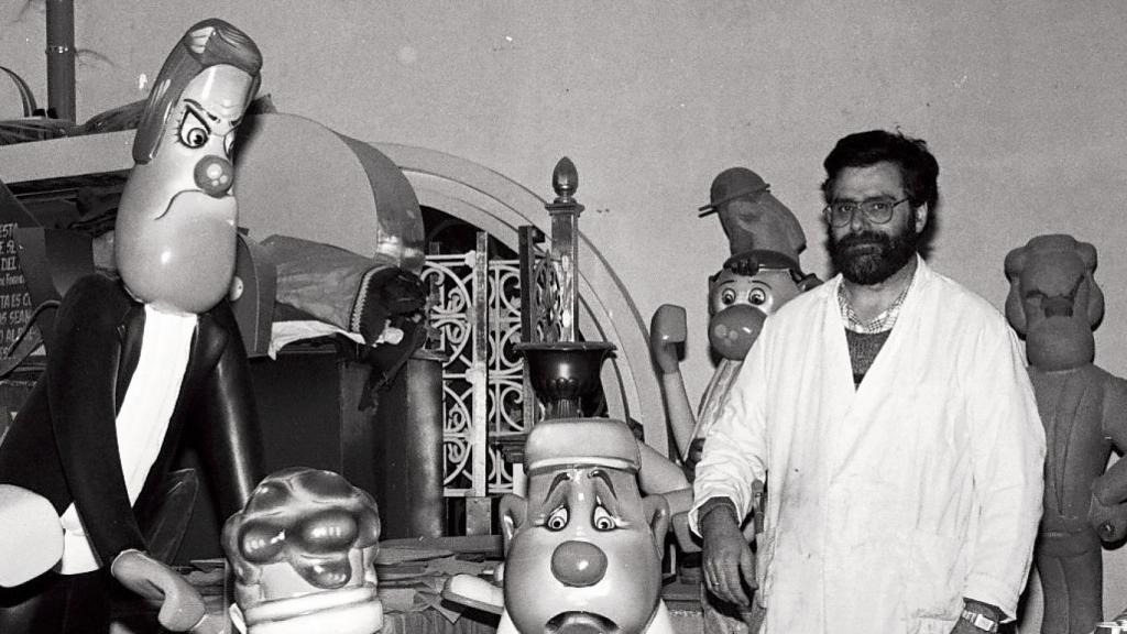 1991. José Muñoz Fructuoso en su taller.